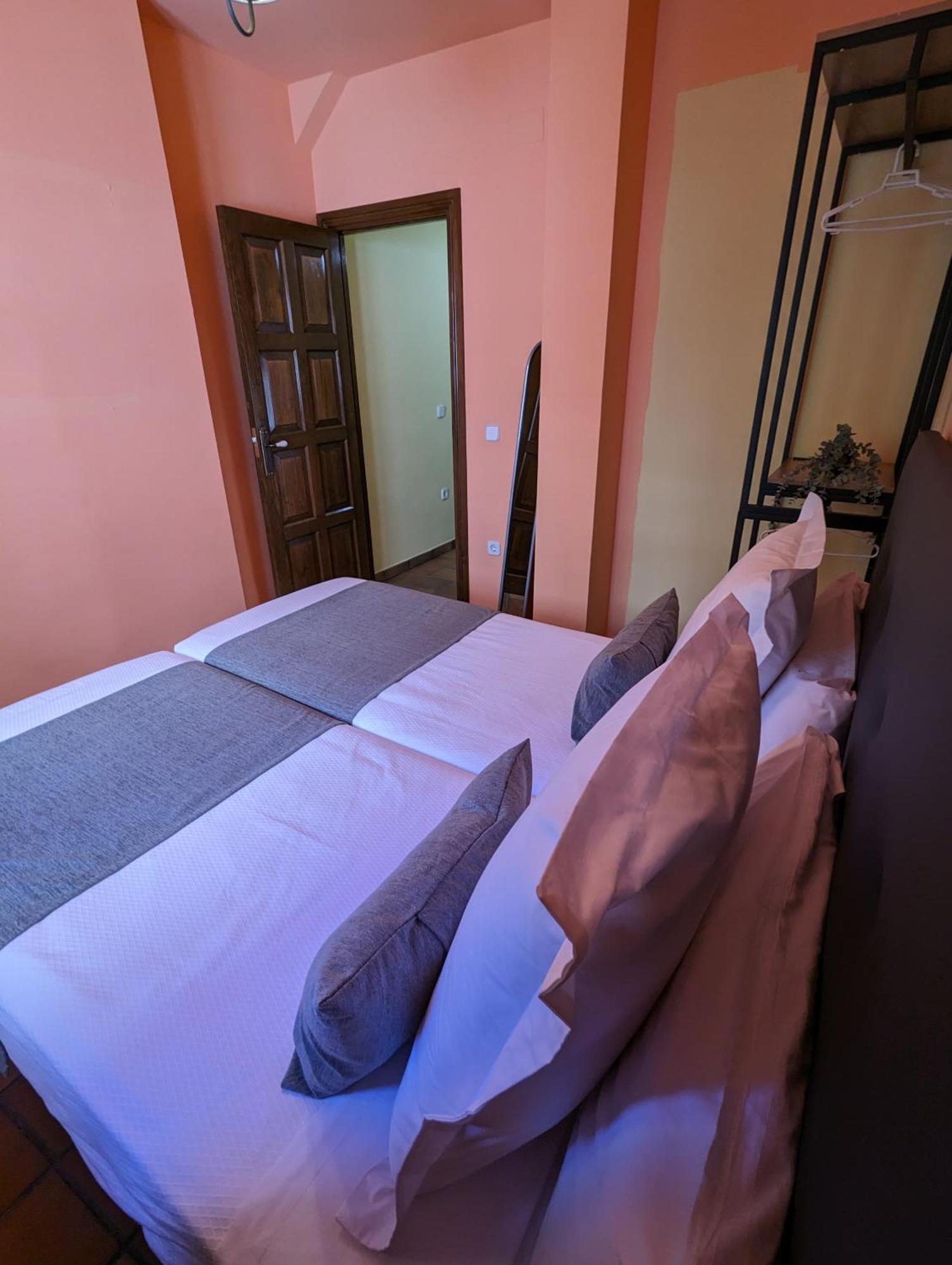 Apartamentos Hoz Del Huecar Куенка Екстер'єр фото